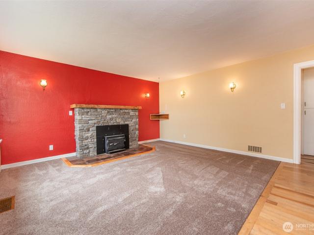 House for sale in Port Angeles, Washington