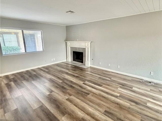 Townhouse for sale in Lancaster, California