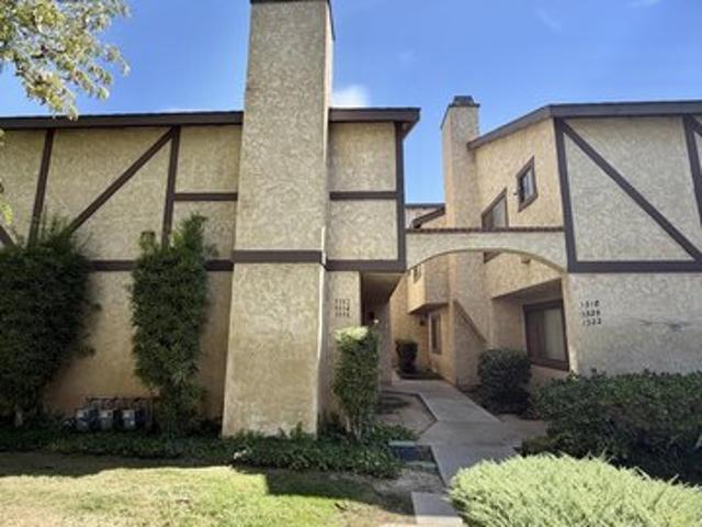 Townhouse for sale in Lancaster, California
