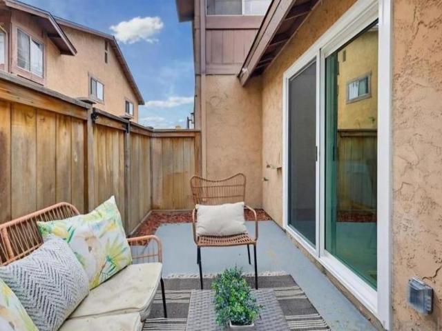 Condo for sale in San Ysidro, San Diego