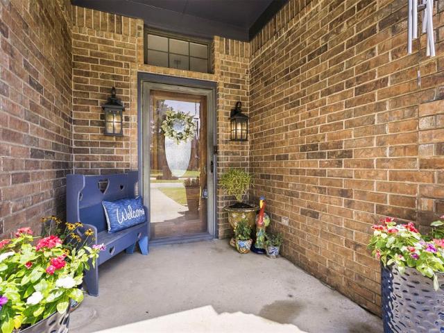 House for sale in Shawnee, Pottawatomie County