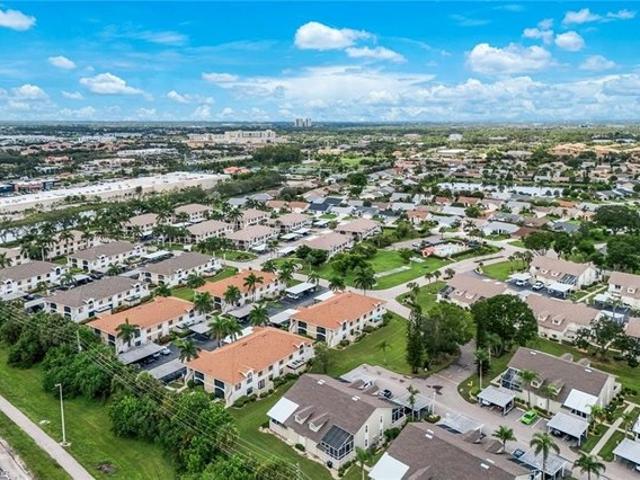 Townhouse for sale in Fort Myers, Florida