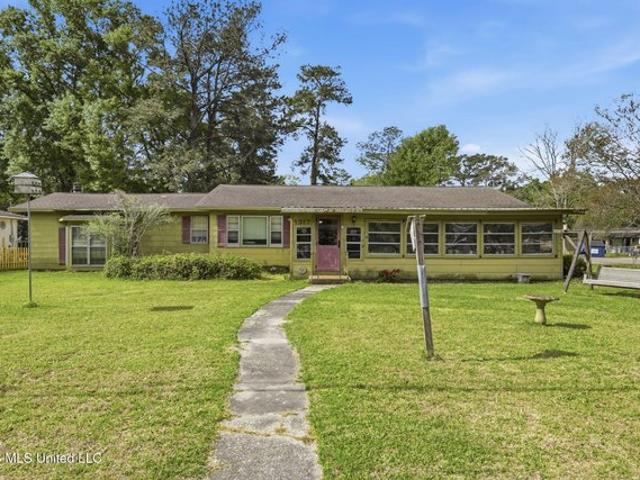House for sale in Picayune, Mississippi