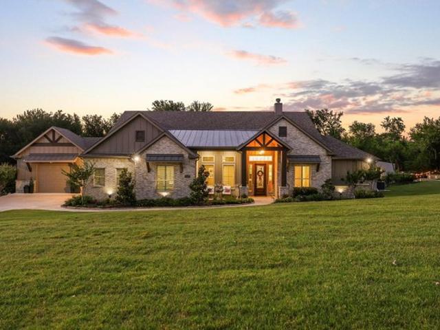 House for sale in Gunter, Texas