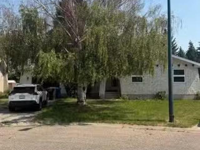 House for rent in Lethbridge, Alberta