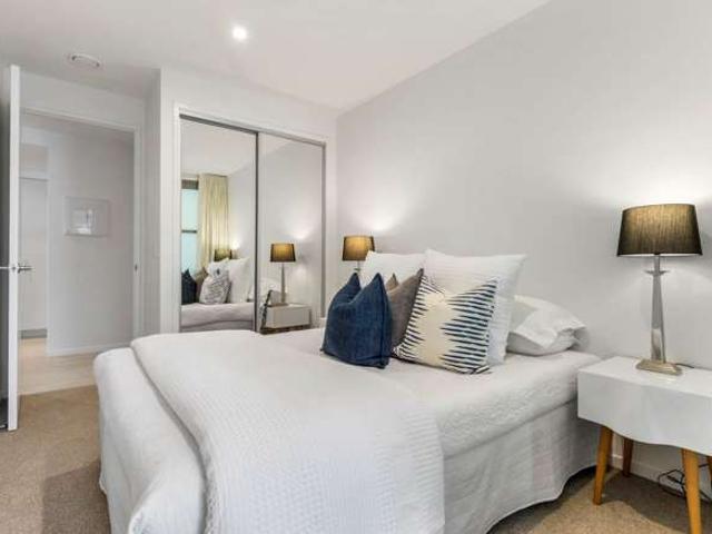 Apartment for sale in Whangaparaoa