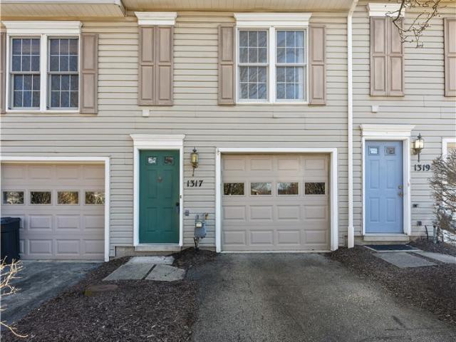 Townhouse for sale in Strabane, Pennsylvania