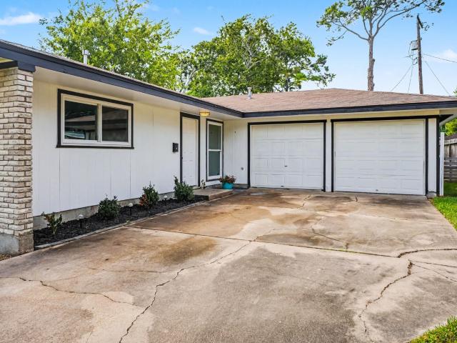 House for sale in Texas City, Galveston County