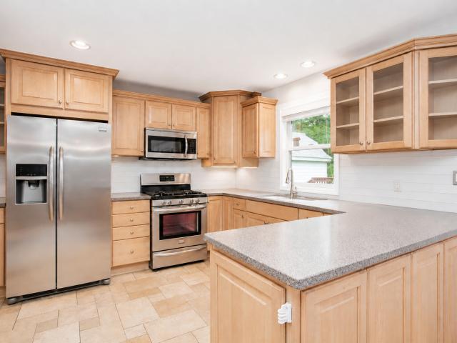 House for sale in Mchenry, Illinois