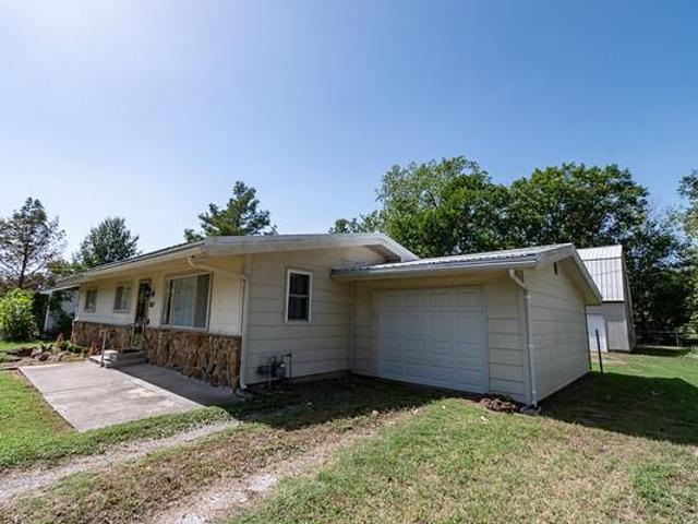 House for sale in Winway, Parsons