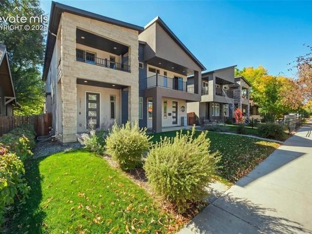 Townhouse for sale in Old Colorado City, Colorado Springs