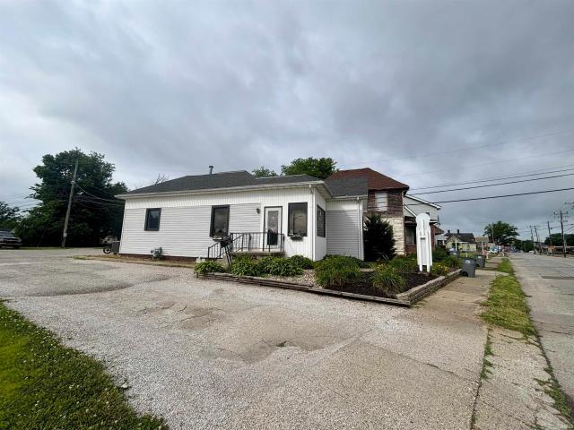 Commercial for sale in Vincennes, Indiana