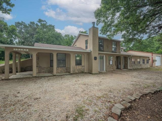 House for sale in Barry, Missouri