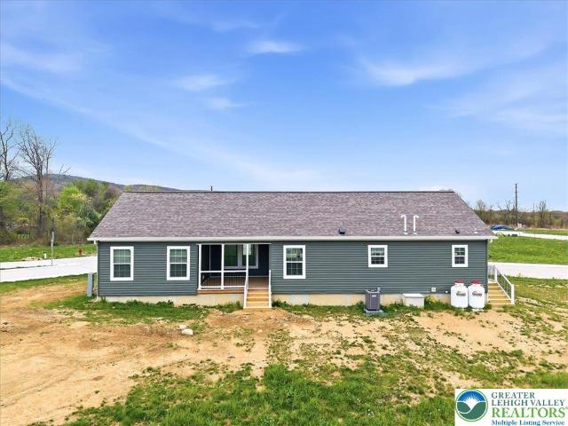 House for sale in Danielsville, Pennsylvania