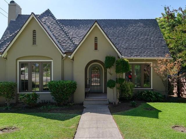 House for sale in Altadena, Los Angeles County