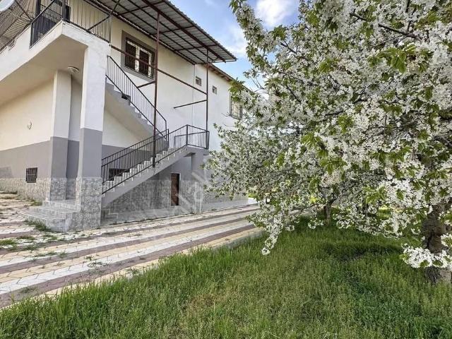 Niğde içerisinde satılık Villa