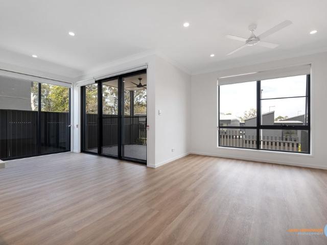 Townhouse for rent in Toombul, Queensland