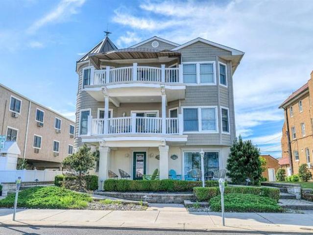 Condo for sale in Ocean City