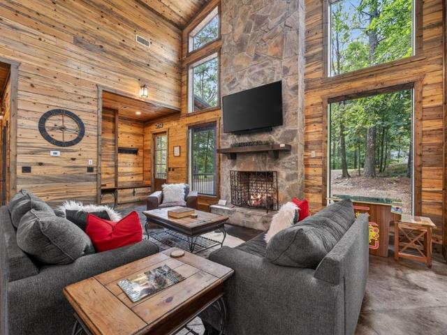 House for sale in Broken Bow, Oklahoma