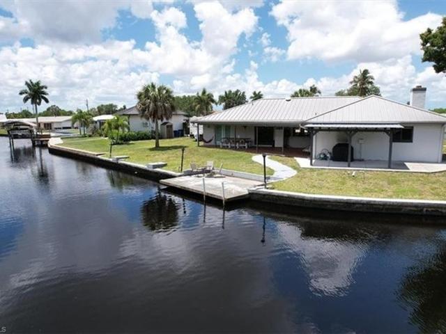 House for sale in North Fort Myers, Lee County