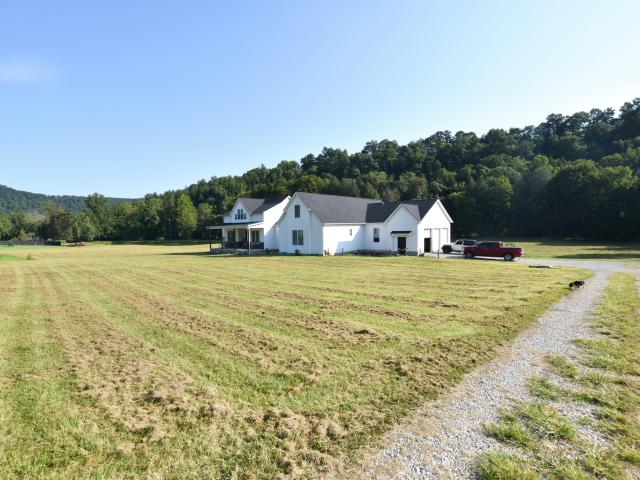 House for sale in Vanceburg, Lewis County