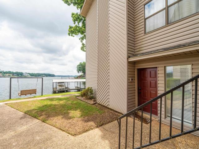 Condo for sale in Hot Springs, Garland County