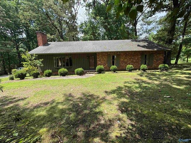 House for sale in Boaz, Alabama