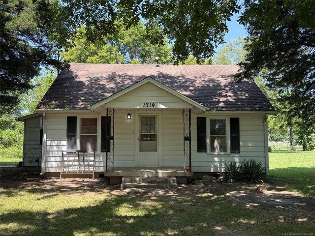House for sale in Nowata, Oklahoma