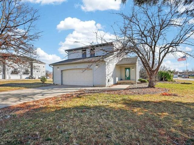 House for sale in Waverly, Iowa