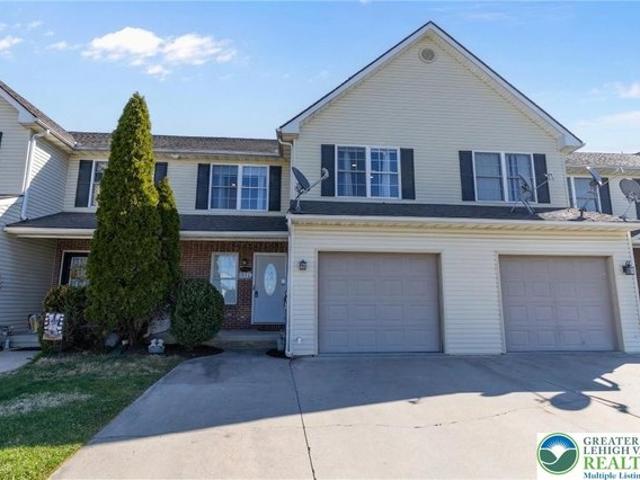 Townhouse for sale in Lehigh, Pennsylvania