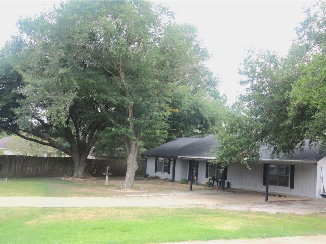 House for sale in Madisonville, Texas