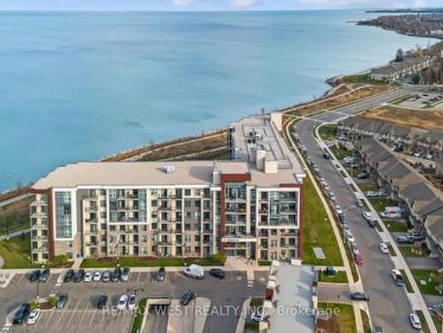 Condo for sale in Ancaster, Ontario
