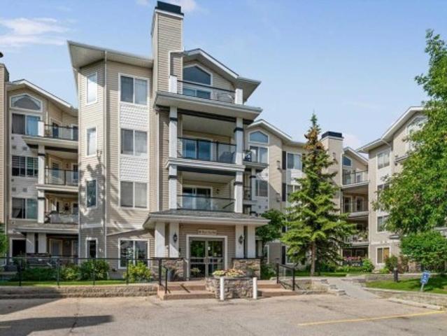 Condo for sale in Northwest, Alberta