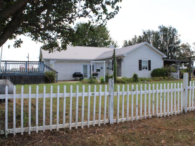 House for sale in Rock Island, Middle Tennessee