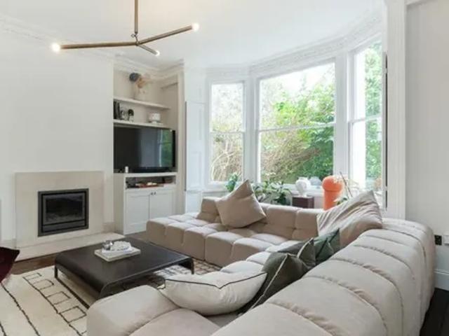 House for rent in Archway, Greater London