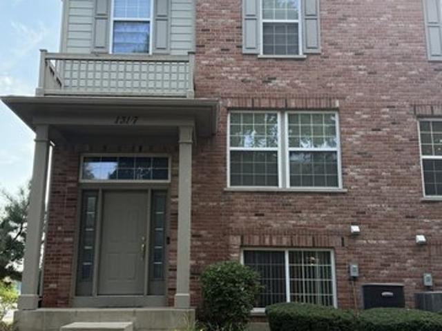 Townhouse for sale in Wood Dale, Illinois