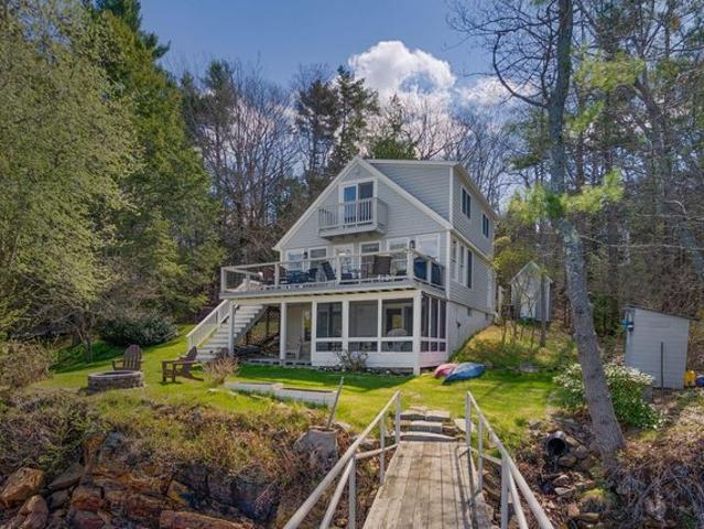 House for sale in Maine