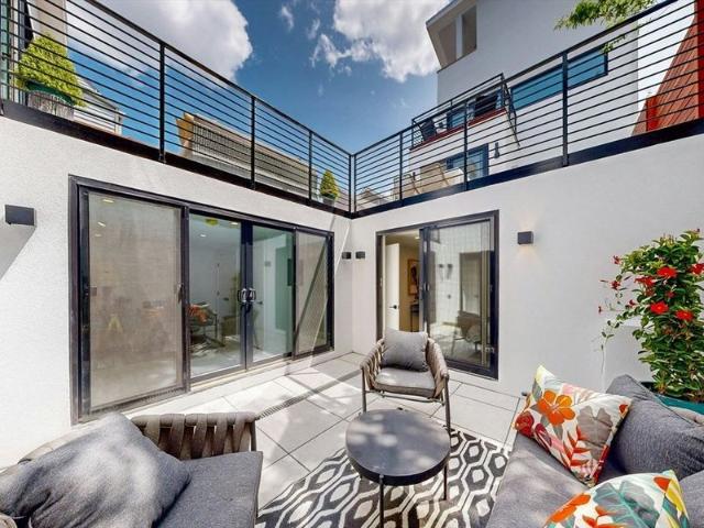 Condo for sale in Cambridge