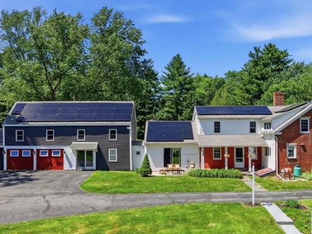 House for sale in New Hampshire
