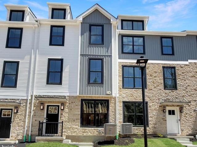 Townhouse for sale in Harleysville, Pennsylvania