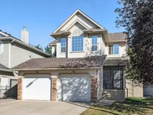 House for sale in Okotoks, Alberta
