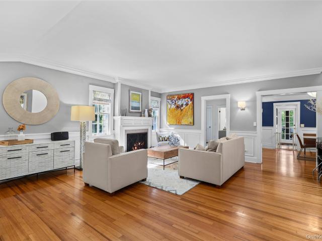 House for sale in Chappaqua, New York
