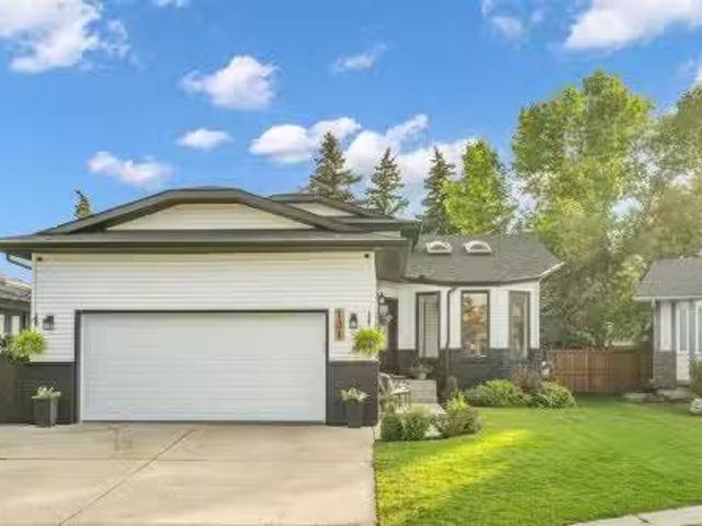 House for sale in Douglasdale/Douglas Glen, Calgary