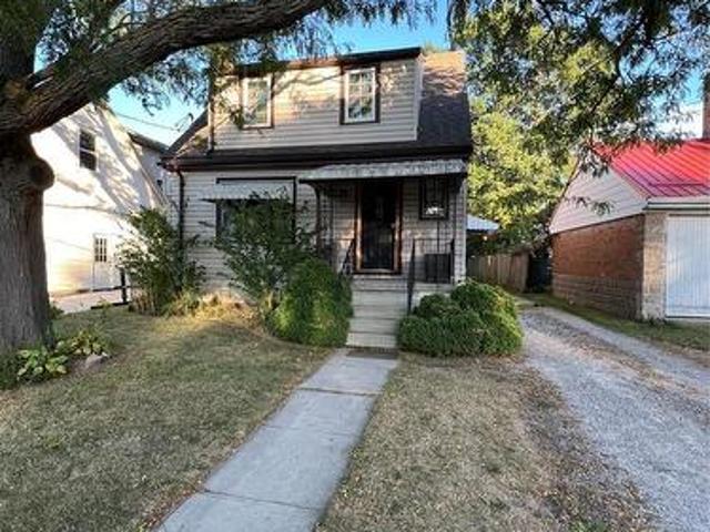 House for sale in Ancaster, Ontario