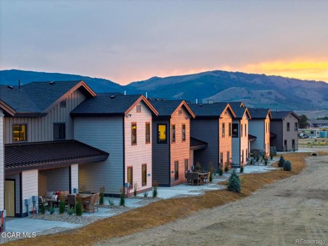 Townhouse for sale in Colorado