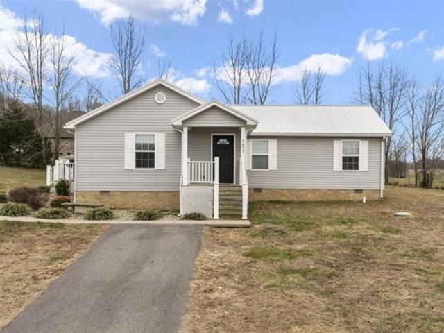 House for sale in Cave City, Kentucky