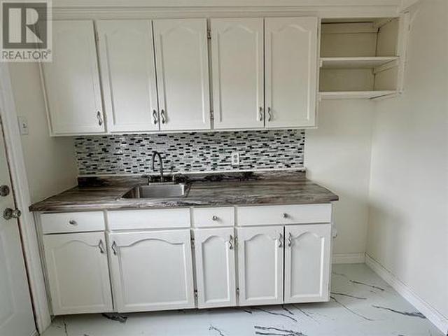 House for sale in Elliot Lake, Ontario