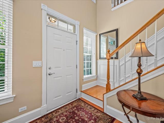 Townhouse for sale in Mchenry, Illinois