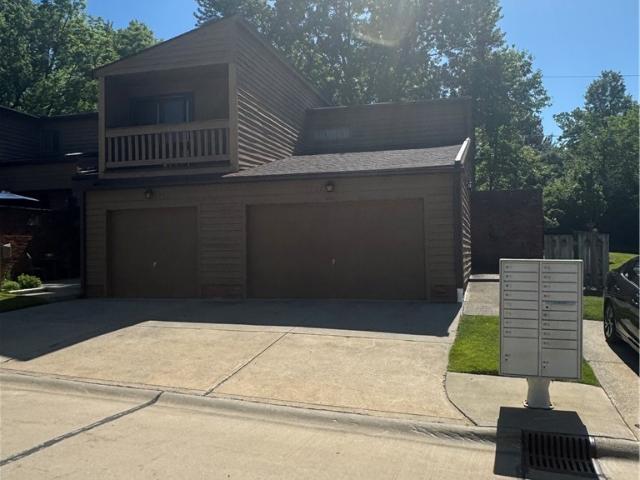 Condo for sale in Broadview Heights, Ohio
