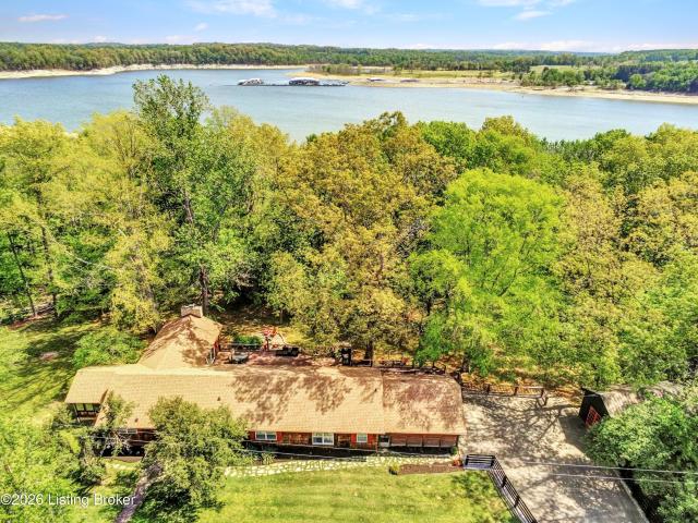 House for sale in Adolphus, Kentucky
